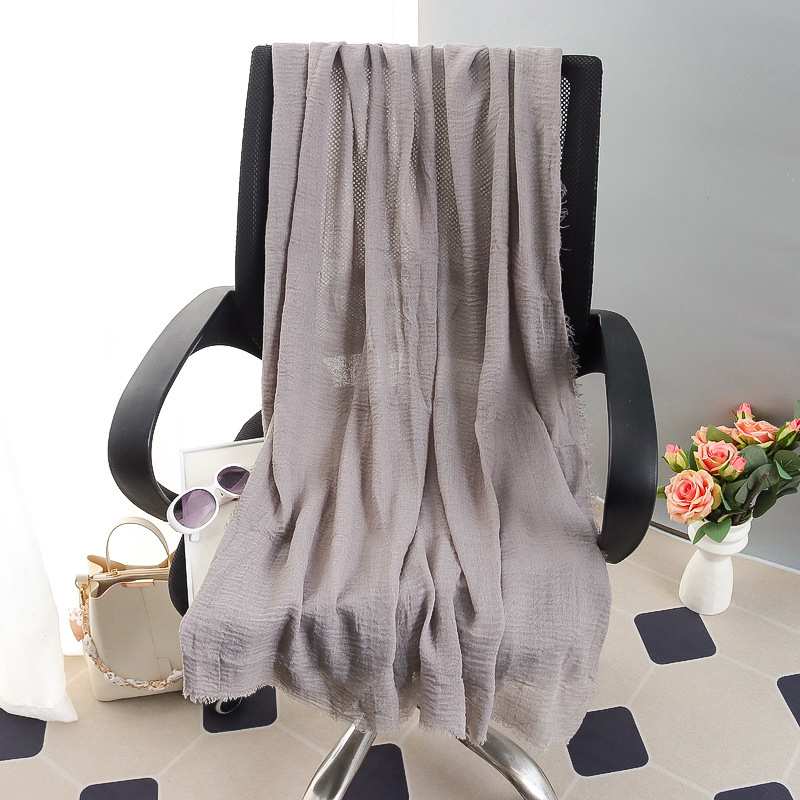 G245 Hijab in voile morbido e traspirante