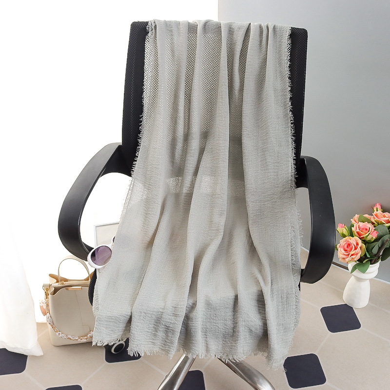 G245 Hijab in voile morbido e traspirante