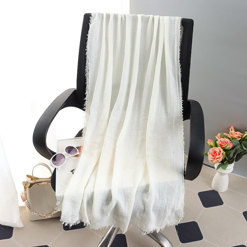 G245 Hijab in voile morbido e traspirante