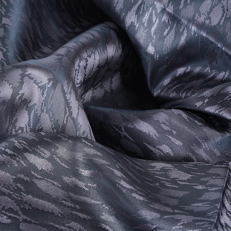 Jacquard con stampa leopardata cationica