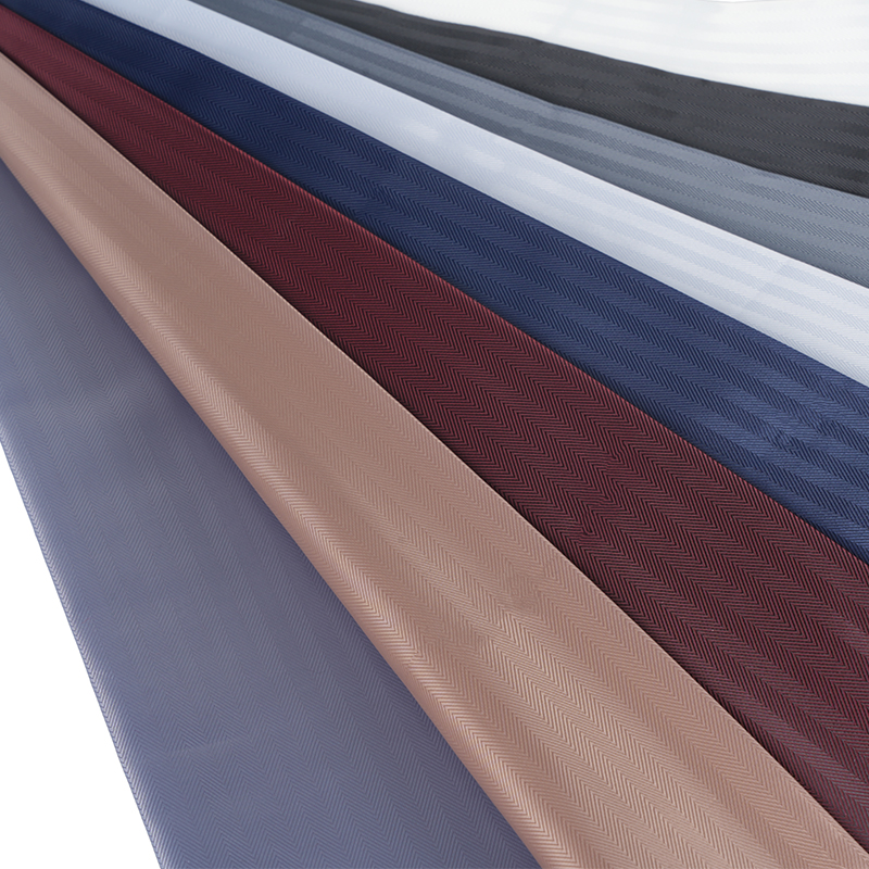 Jacquard piccolo in poliestere 0,5 righe tornite