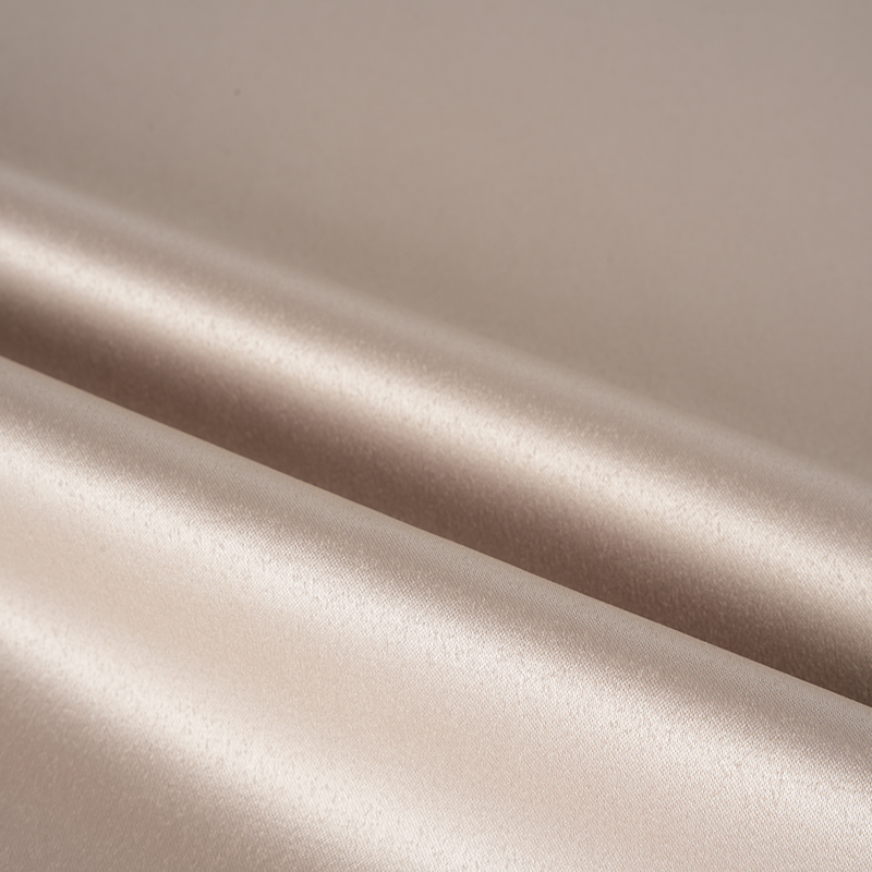 Tessuto in raso elasticizzato ritorto opaco 75D * 75D