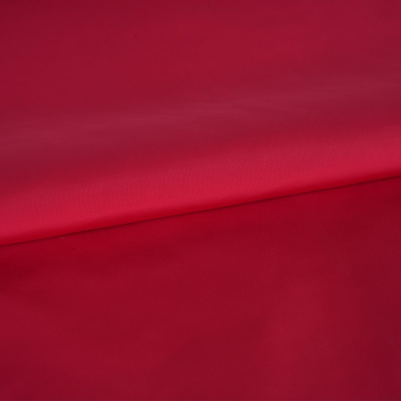 75D FDY Full Twist Plain Imitazione Memory con rivestimento in PU e tessuto impermeabilizzante