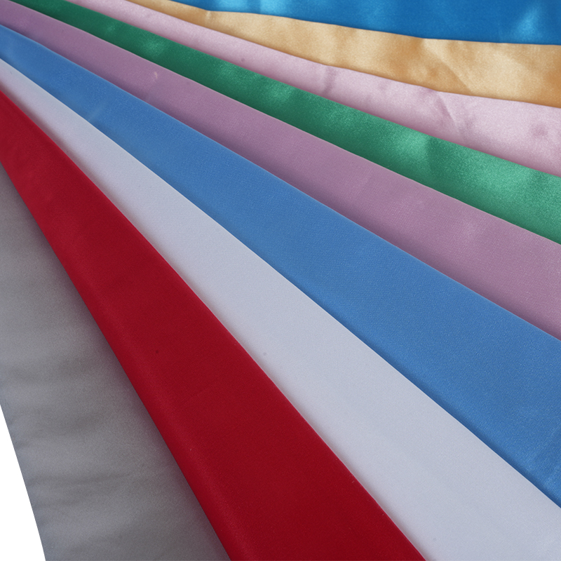 Raso lucido non ritorto 50/75 + tessuto a spatola sottile sul tessuto superiore