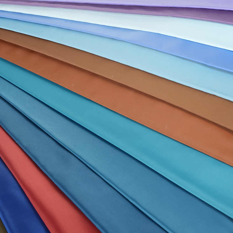 Tessuto in taffetà di poliestere 210T