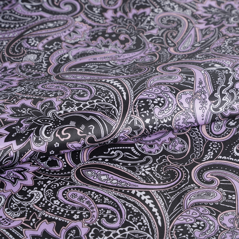 Tessuto con stampa foglia di pino in taffettà di poliestere 190T